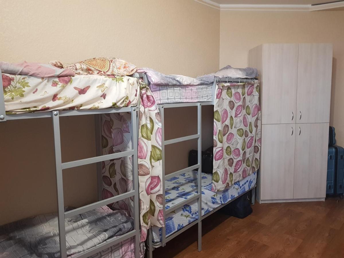 Saperka Hostel Киев Екстериор снимка