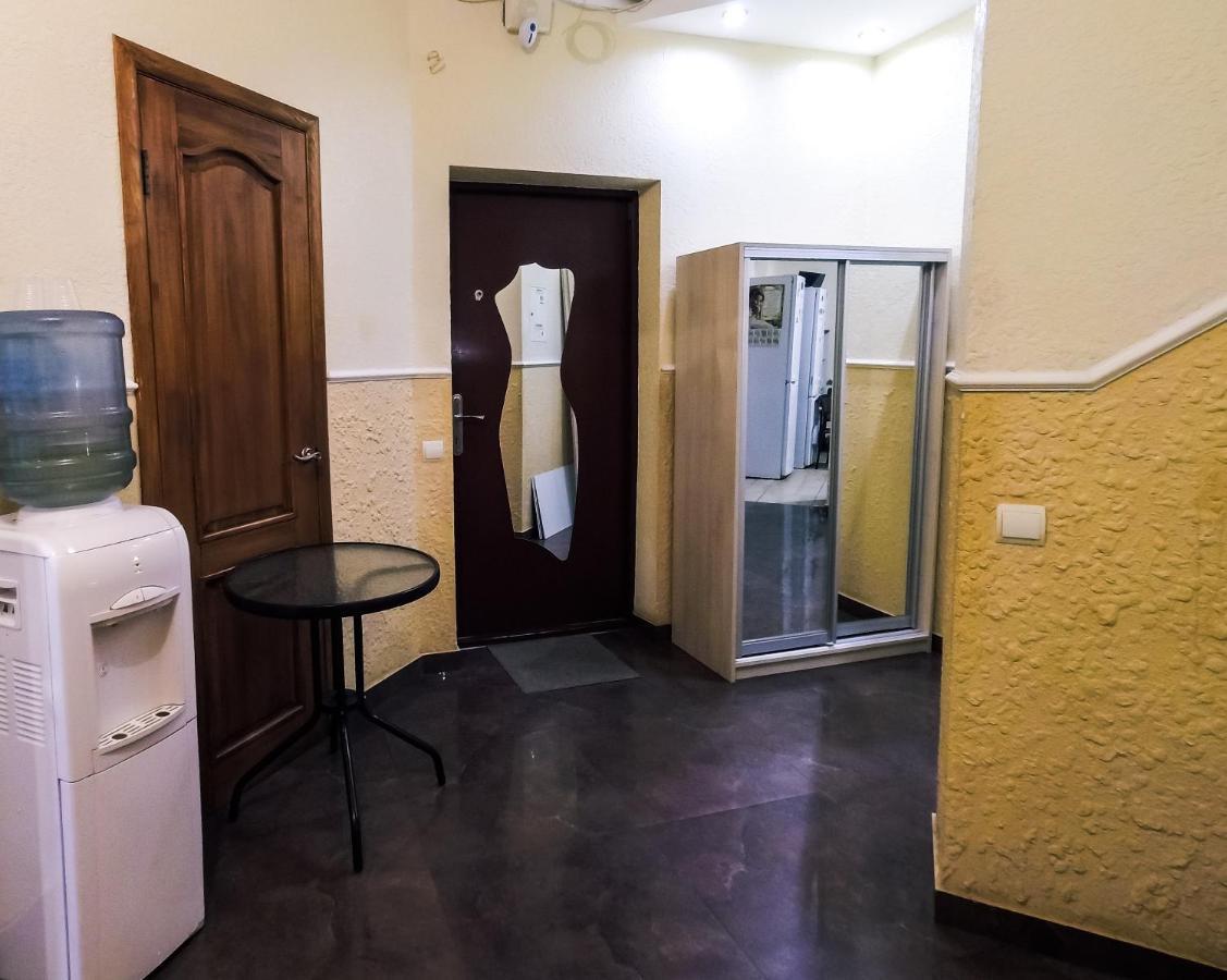 Saperka Hostel Киев Екстериор снимка