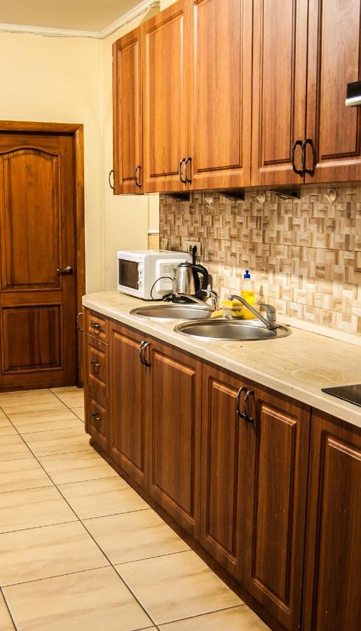 Saperka Hostel Киев Екстериор снимка
