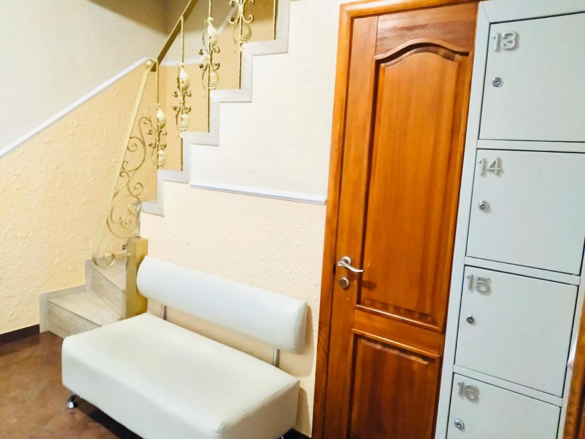 Saperka Hostel Киев Екстериор снимка